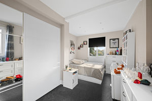 Photo 9- click for photo gallery
